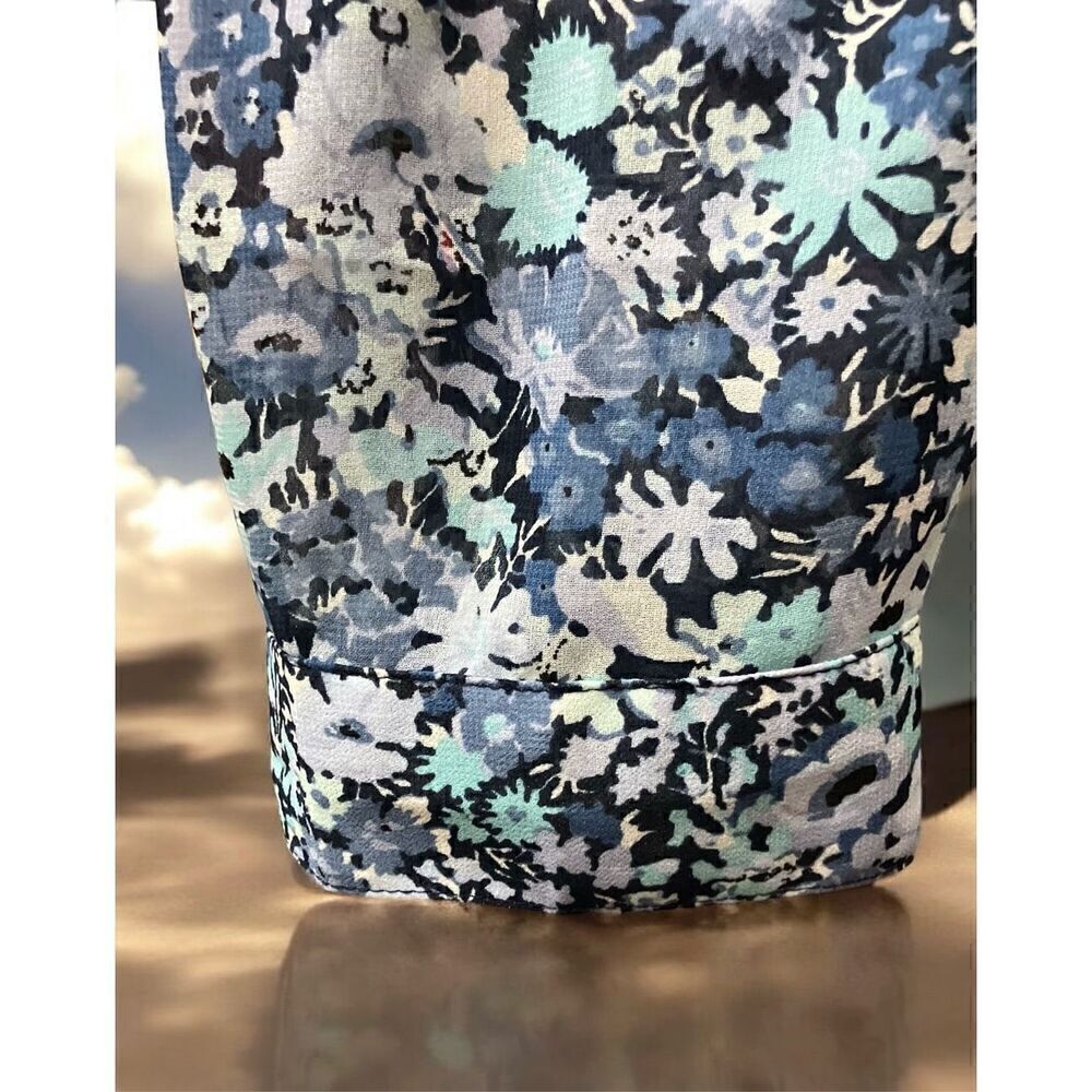 LOFT Shades of Blue Blouse / SZ: PS / NWOT - Picture 3 of 6